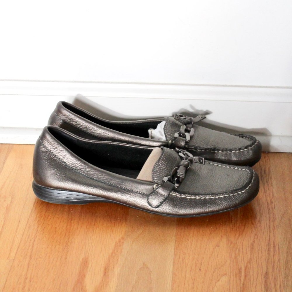 Etienne Aigner Gunmetal Silver Melinda Leather Loafers - Picture 3 of 4
